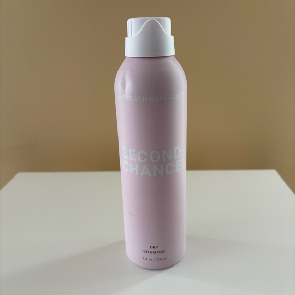 Beachwaver SECOND CHANCE DRY SHAMPOO - Picture 3 of 4